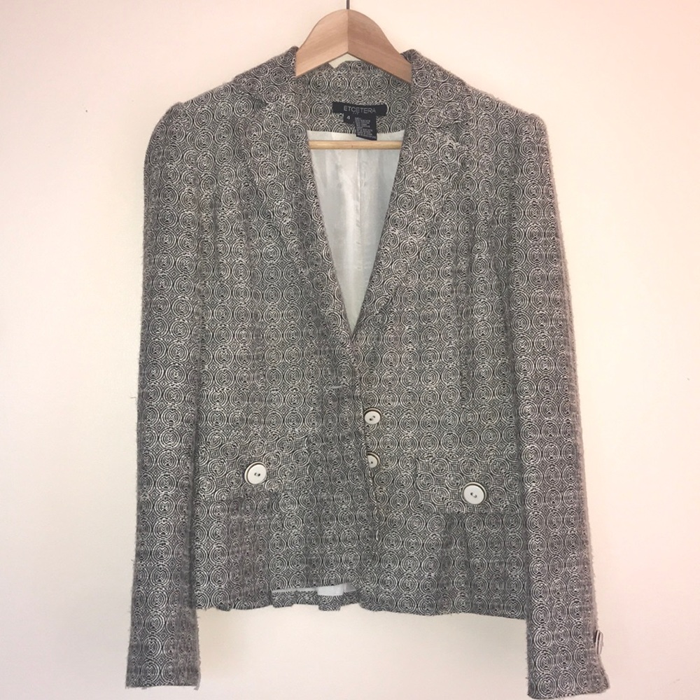Black and white Blazer